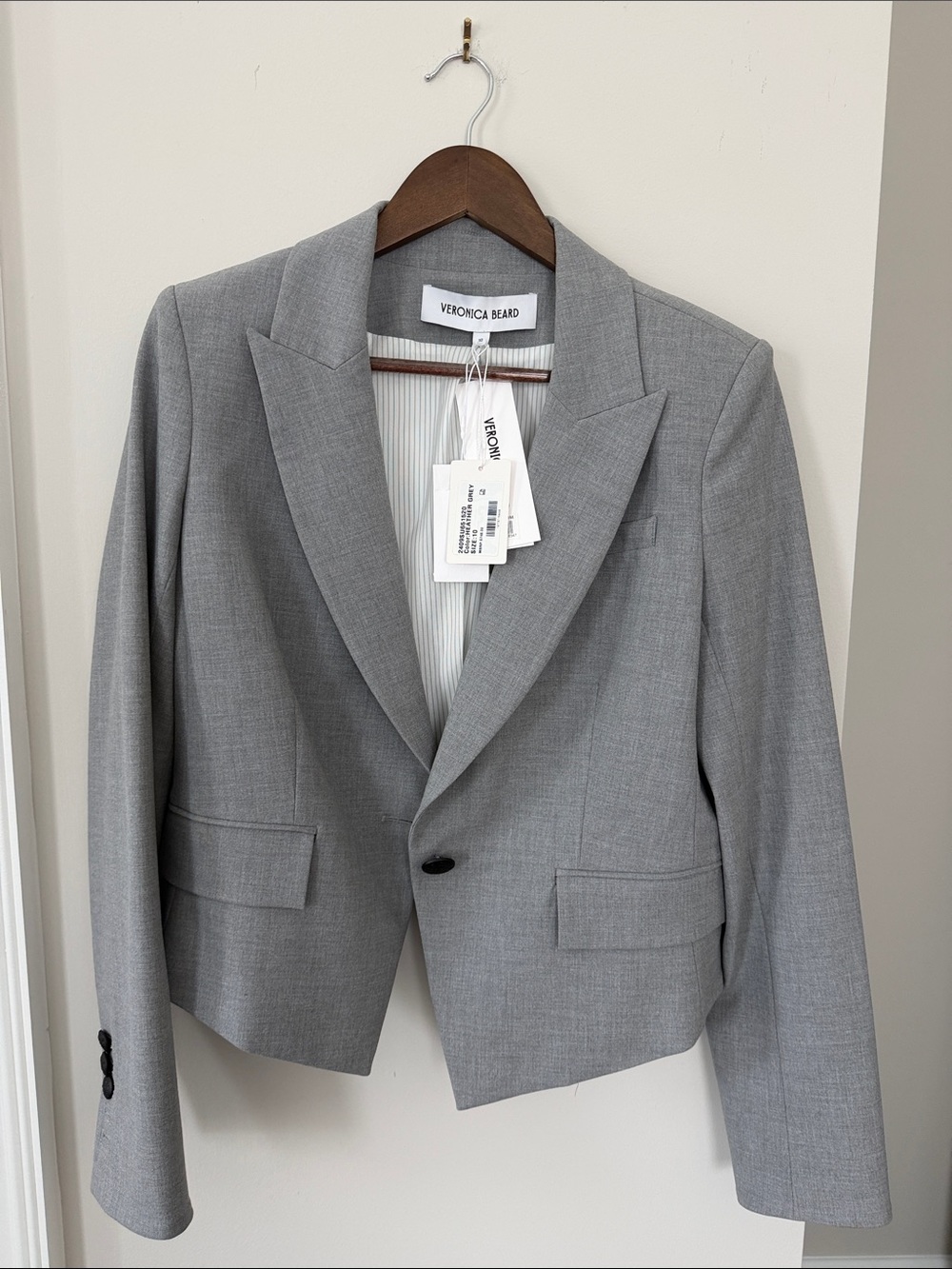 Veronica Beard Light Gray Cropped Single-Button Blazer